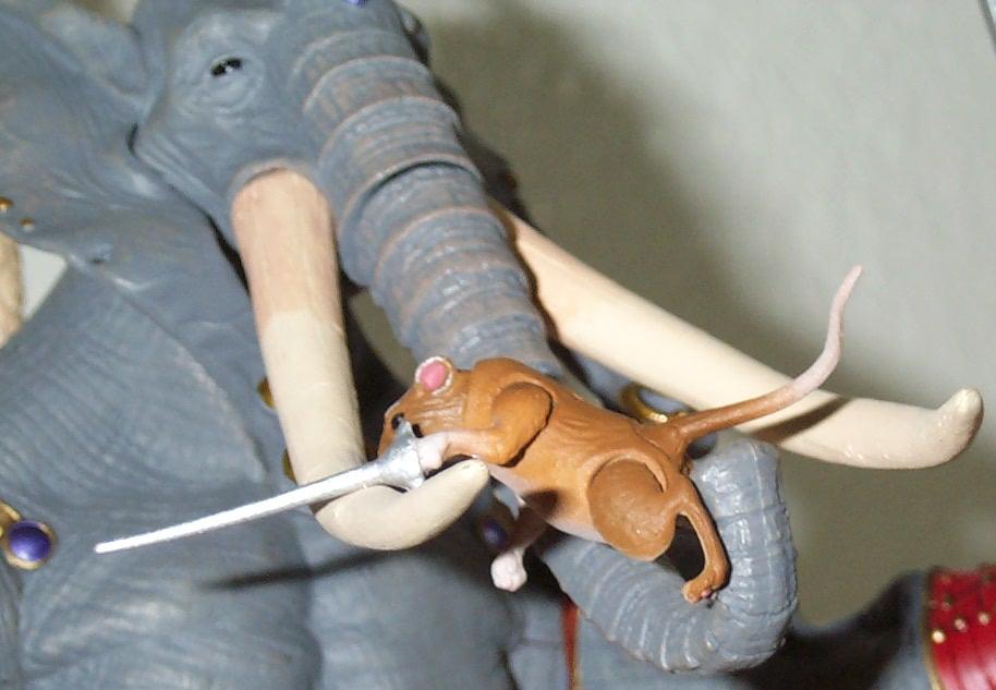 Elephant vs Mouse 08
